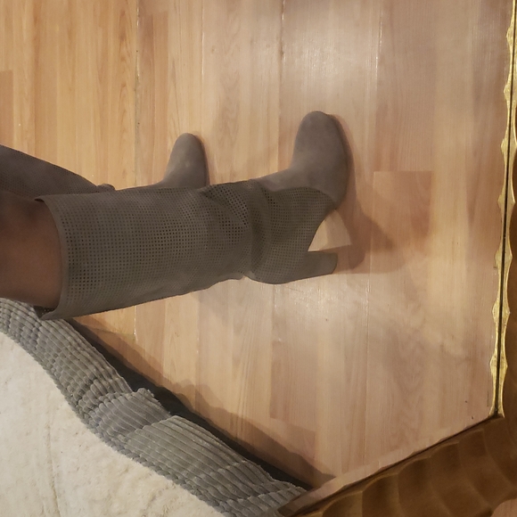 BRUNCH - Picture 3 of 4